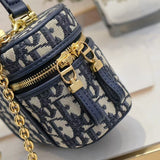 montaigne mini vanity bag
