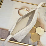 TRAVEL NOMAD Clutch