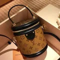 Boîte Chapeau Vanity handbag