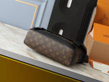 Classical Reading Men's Functional Bag Series